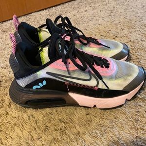 Women’s Nike air Max shoes